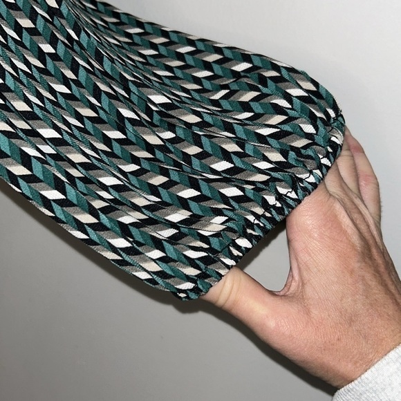 Amana Career Dress Size Large - Picture 3 of 7